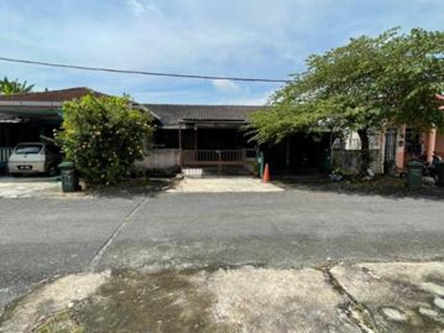 Terraced House for sale in Arau