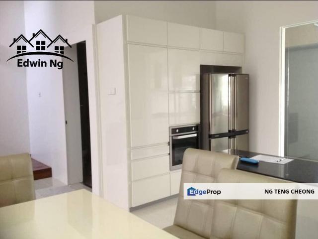House for sale in Mukim 18, Georgetown