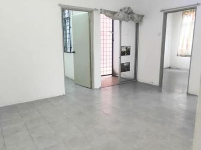 Condominium for sale in Sendayan Village, Negeri Sembilan