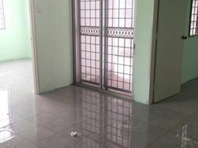 Apartment for sale in Sendayan Village, Negeri Sembilan