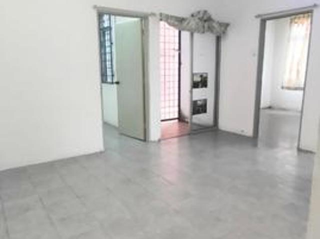 Apartment for sale in Sendayan Village, Negeri Sembilan