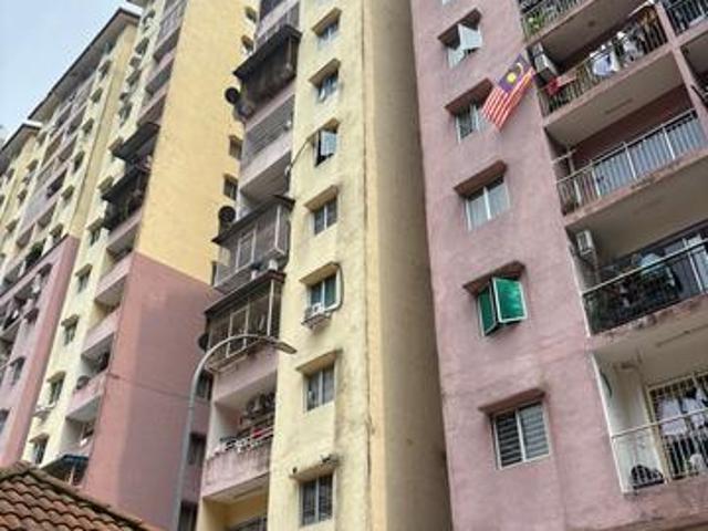 Apartment for sale in Country Heights Damansara, Kuala Lumpur