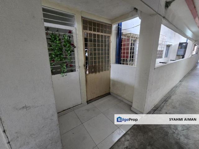 Condominium for sale in Langat, Selangor