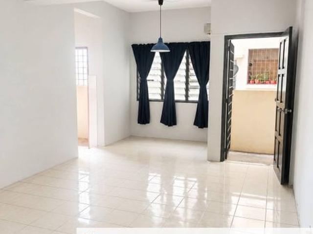 Condominium for sale in Langat, Selangor