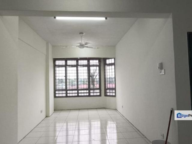 Condominium for sale in Petaling, Subang Jaya