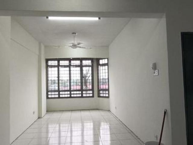Apartment for sale in Petaling, Subang Jaya