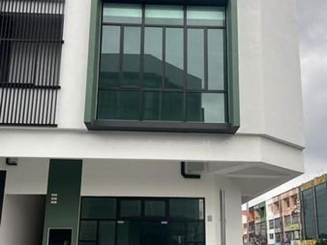 Shop for rent in Plentong, Johor