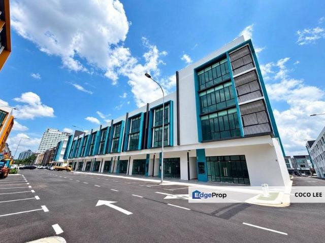 Shop for rent in Bandar Baru Permas Jaya, Plentong
