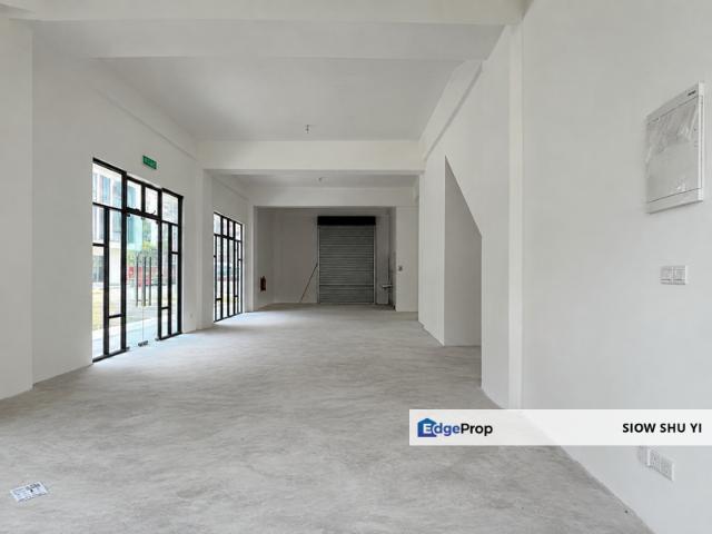 Shop for rent in Plentong, Johor