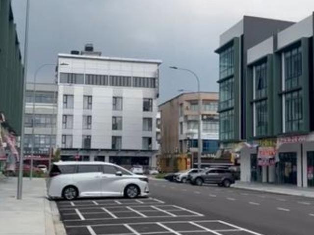 Shop for rent in Bandar Baru Permas Jaya, Plentong
