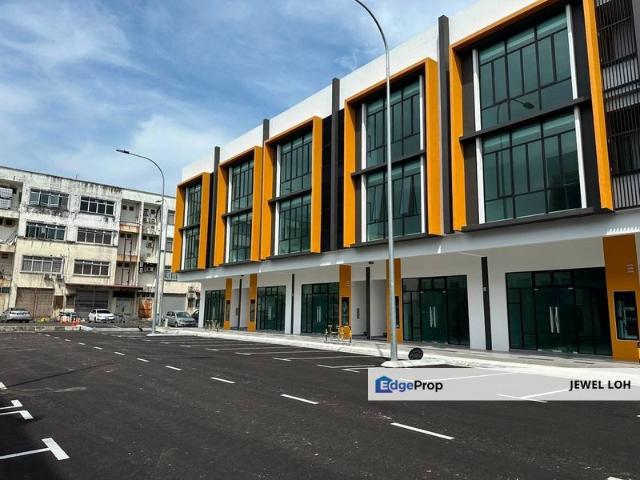 Shop for rent in Plentong, Johor