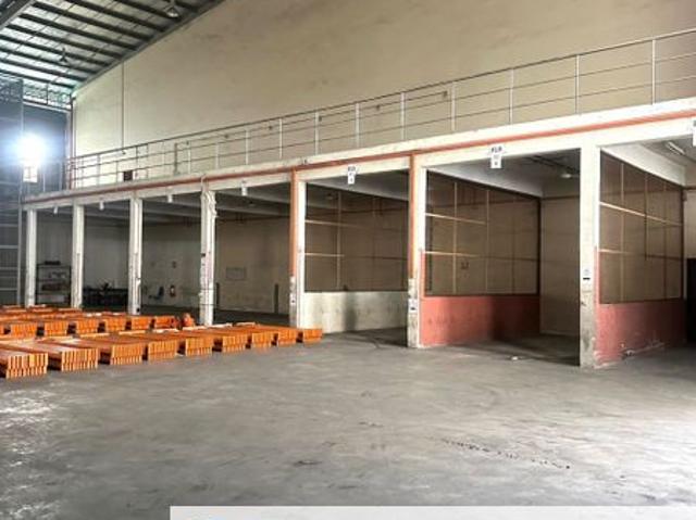 Warehouse for rent in Bandar Johor Bahru, Johor