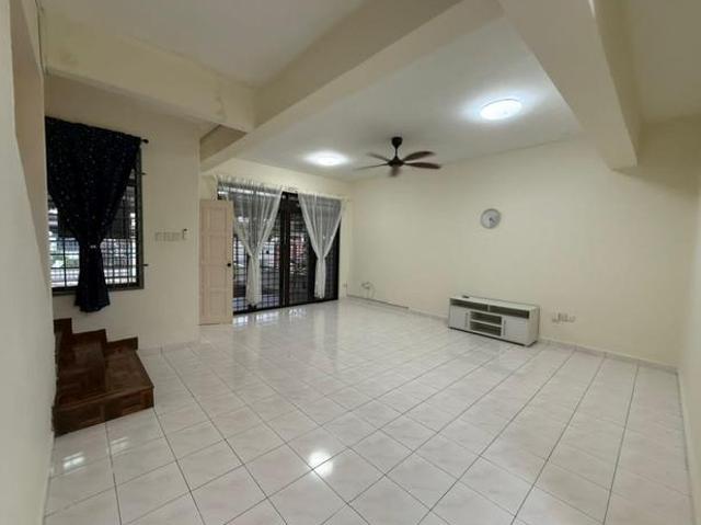 Terraced House for rent in Bandar Johor Bahru, Johor