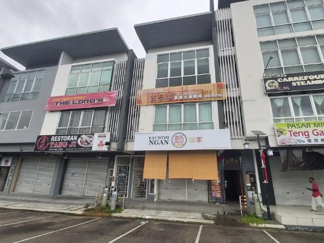 Shop for sale in Bandar Johor Bahru, Johor