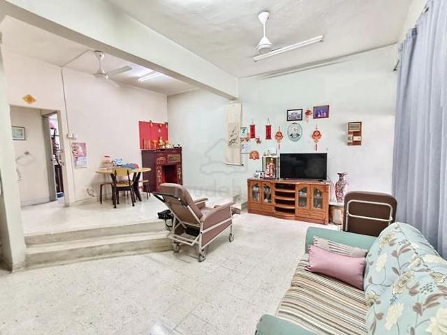 Terraced House for rent in Bandar Baru Permas Jaya, Kampung Senibong