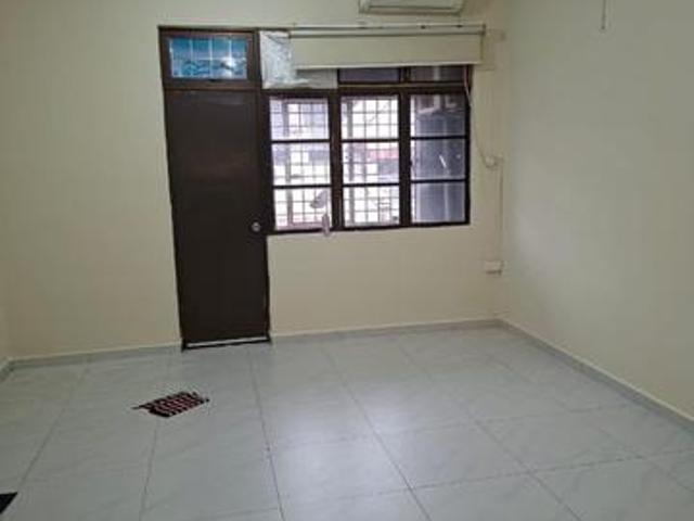 Terraced House for rent in Bandar Johor Bahru, Johor