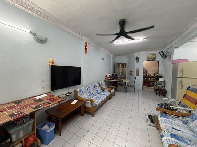 Flat for sale in Bandar Johor Bahru, Johor