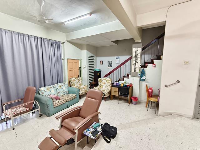 Terraced House for rent in Bandar Baru Permas Jaya, Kampung Senibong
