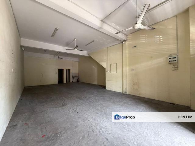 Shop for rent in Bandar Baru Permas Jaya, Kampung Senibong