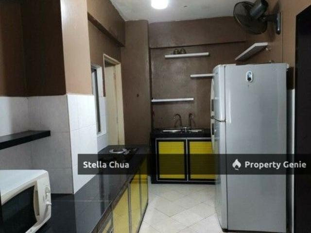 Apartment for rent in Kawasan Perindustrian Desa Plentong, Plentong