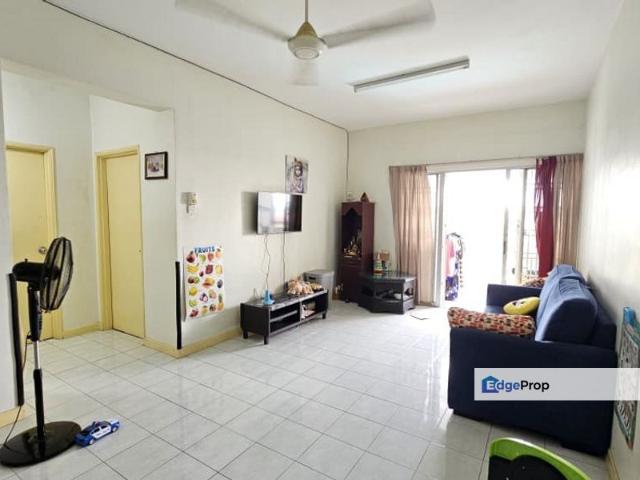 Condominium for sale in Bandar Baru Permas Jaya, Plentong