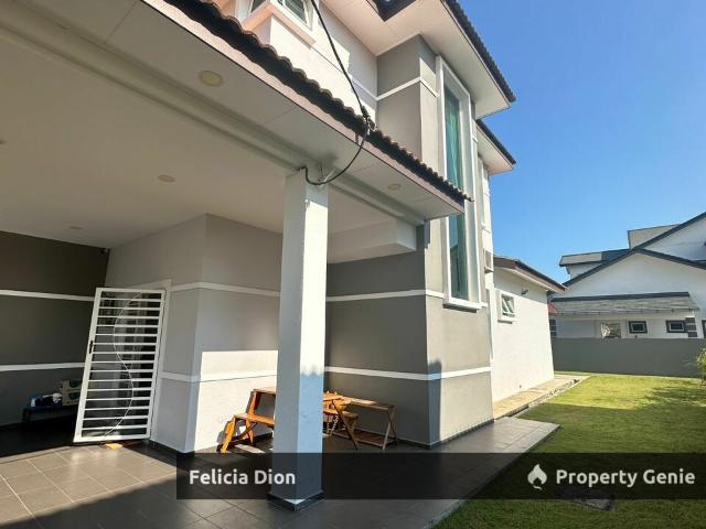 Bungalow for sale in Padang Temu, Malaka