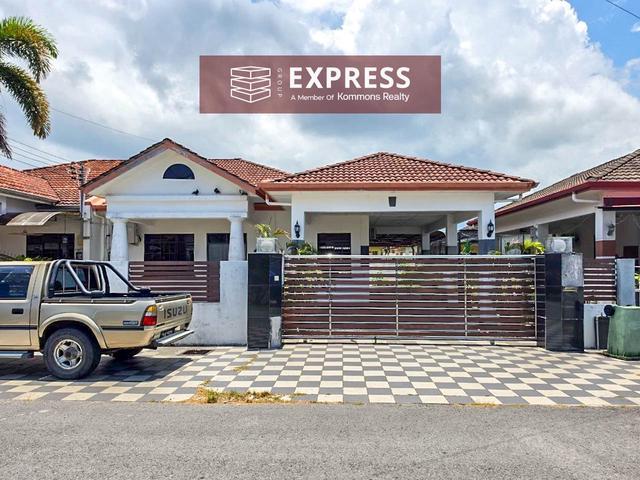 Residential House for sale in Long Miri