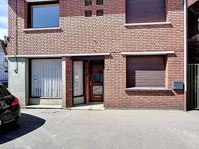 Maison vente à Arras, Pernes
