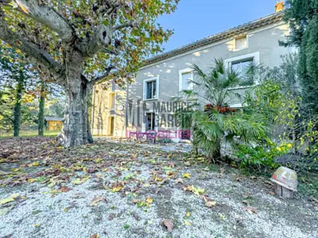 Maison vente à Carpentras, Pernes-les-fontaines