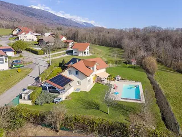 Maison vente à Gex, Péron