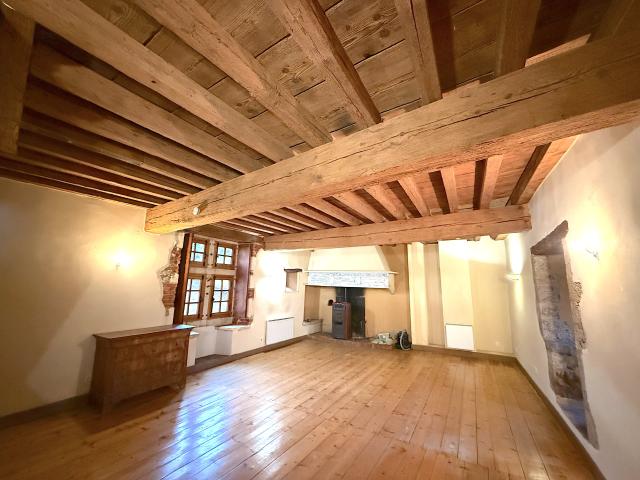 Maison vente à Belley, Pérouges