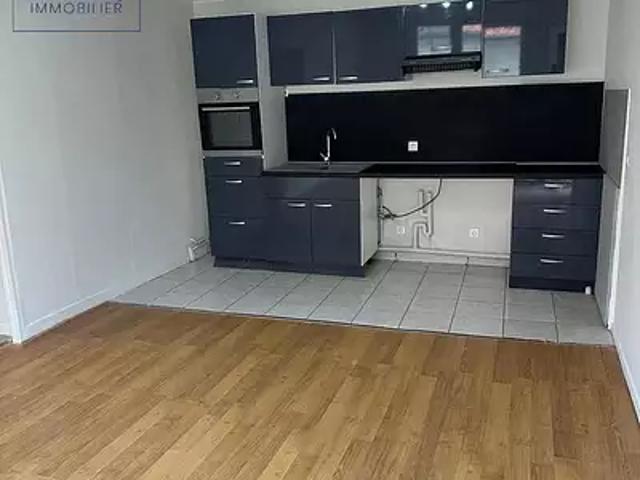 Appartement location à Péroy-les-Gombries, Oise
