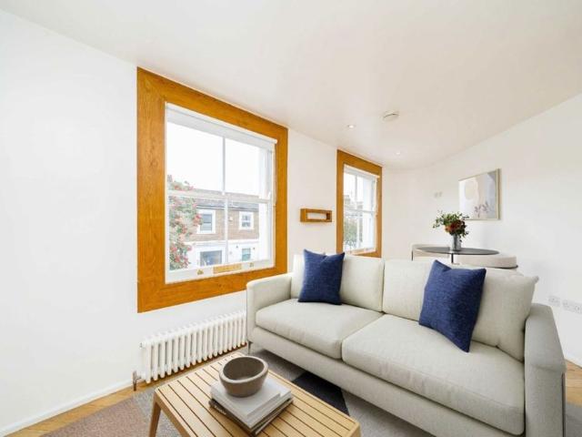 Apartment for rent in London Borough of Hammersmith and Fulham, Greater London