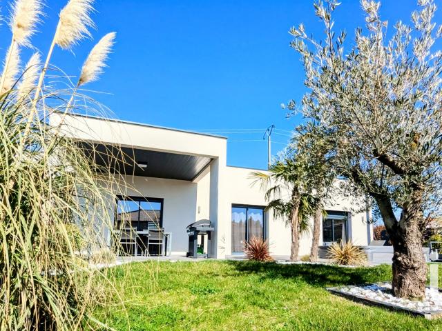 Villa vente à Perreux