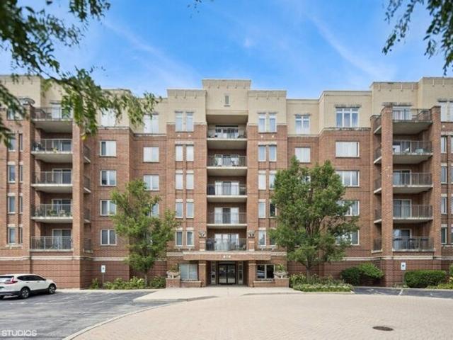 Condo for sale in Elk Grove Village Condo for sale in Elk Grove Village