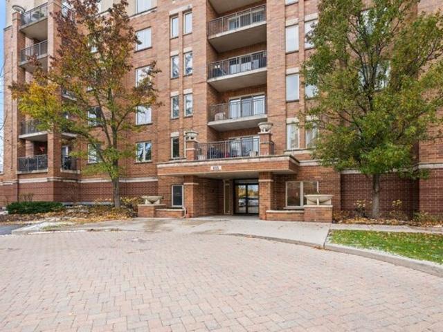 Condo for sale in Elk Grove Village, Illinois