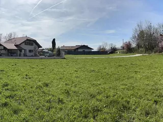 Terrain vente à Thonon-les-Bains, Perrignier