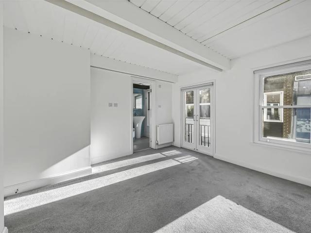 Apartment for rent in London Borough of Camden, Greater London