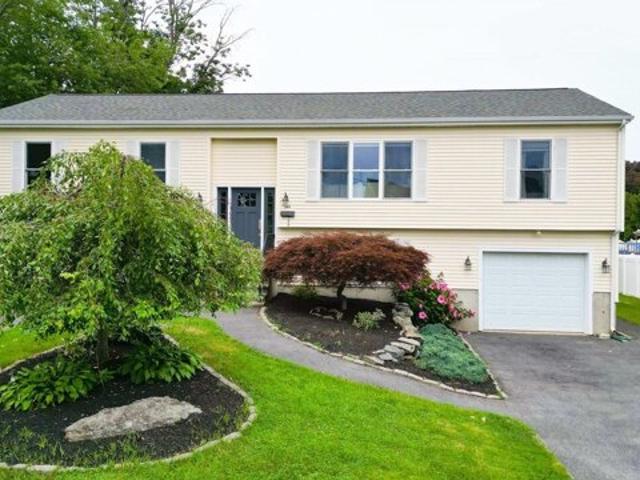 House for sale in Somerset, Bristol County