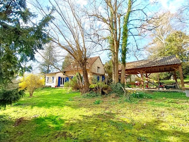 Maison vente à Cosne-Cours-sur-Loire, Perroy