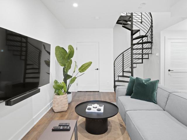 Apartment for rent in University Heights, Washington