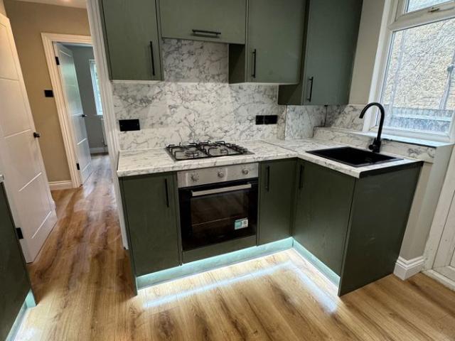 Apartment for rent in London Borough of Lewisham, Bell Green