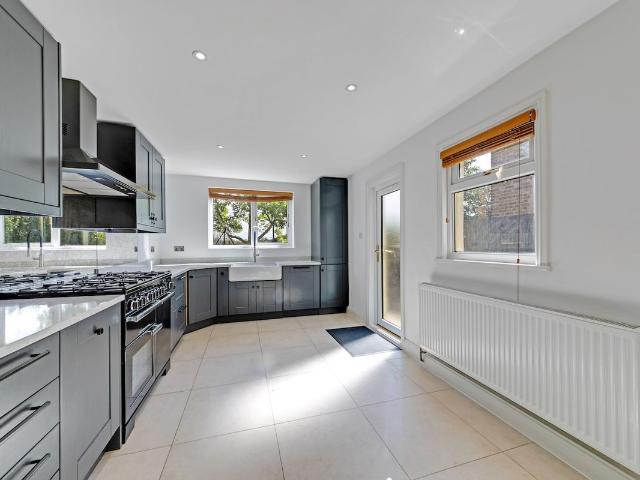 House for rent in Bell Green, Greater London