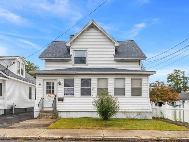 House for sale in Schenectady, New York