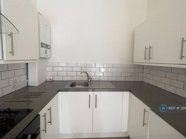Apartment for rent in London Borough of Lewisham, Bell Green