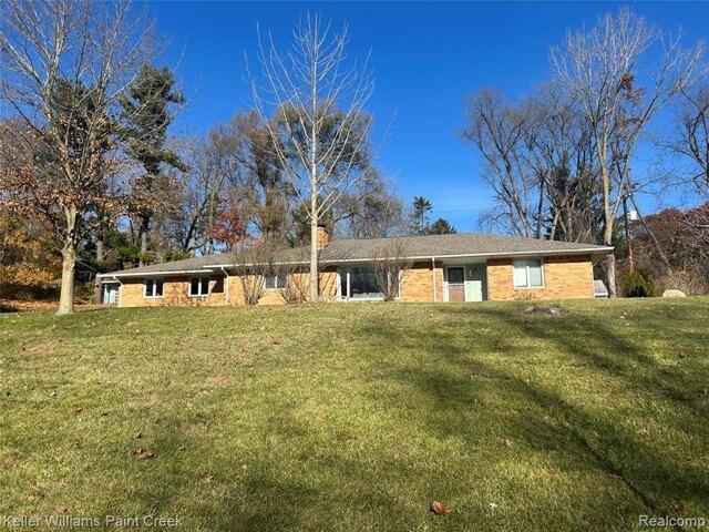 House for sale in Rochester Hills, Michigan