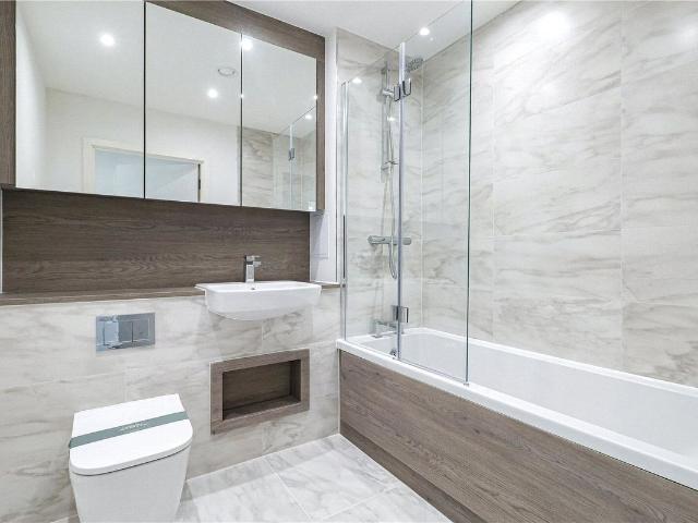 Apartment for rent in Kingsbury, Greater London