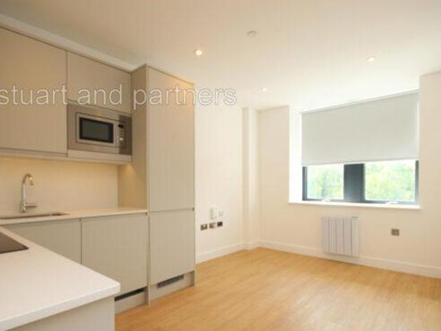 House for rent in Perryfields, West Sussex
