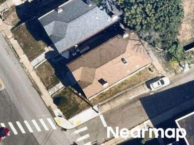 House for sale in Pittsburg, Pennsylvania