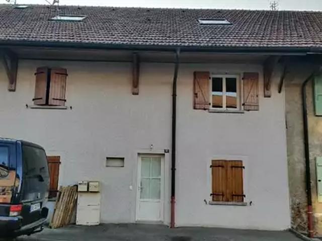 Maison location à Le Crêtet, Pers-Jussy
